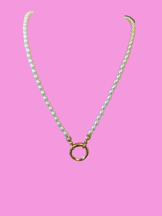 Collier Clara